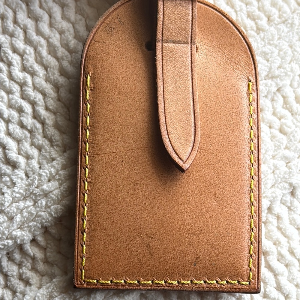 💎AUTHENTIC 💎💕LOUIS VUITTON 💕Brown Leather Luggage Tag - Picture 5 of 7